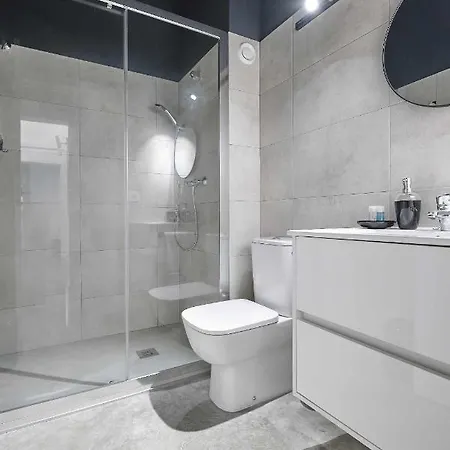 El Sur Modern & Luxury Seville